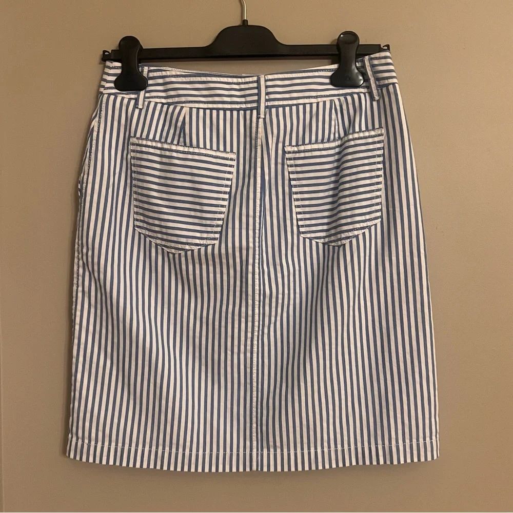 Talbots blue & white striped skirt Size 4P